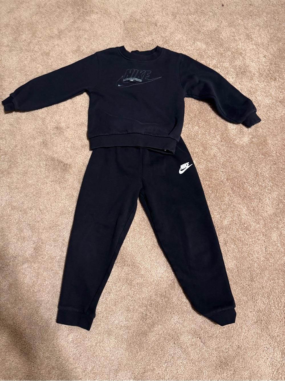 Nike Kids Black Crewneck Sweatshirt & Joggers Set